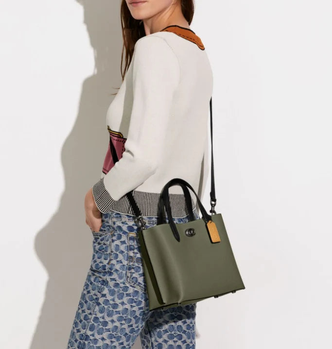 OUVALIA Luxury Edit | Coach Willow Tote 24 In Colorblock With Signature Canvas