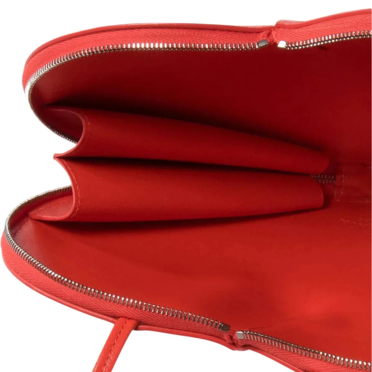 OUVALIA Luxury Edit | Alaïa Laque Le Coeur Heart-Shaped Bag – Red Patent Leather Mini Crossbody