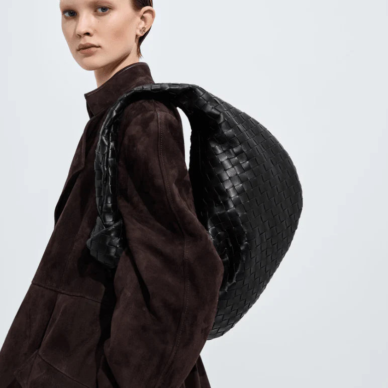 OUVALIA Luxury Edit | Bottega Veneta Black Calssic Jodie