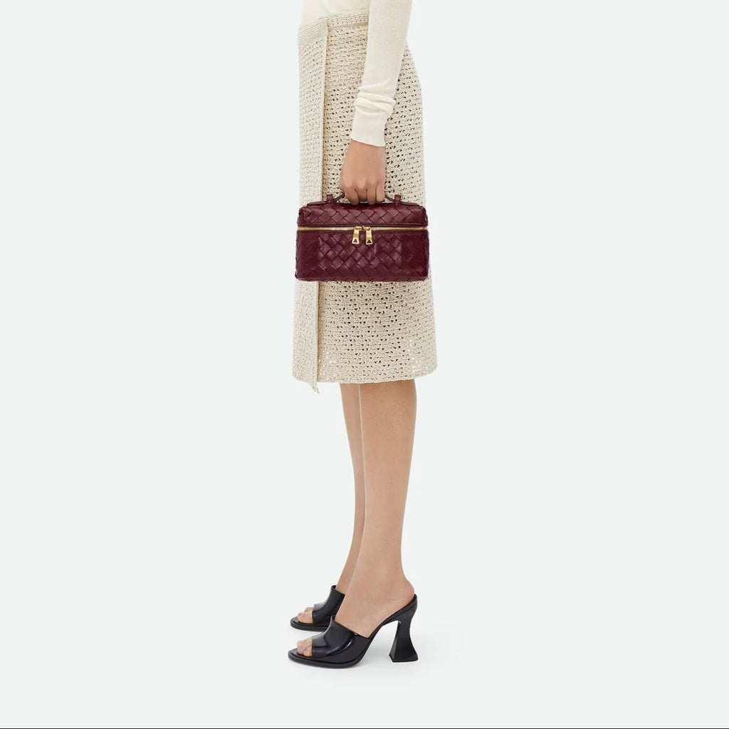 OUVALIA Luxury Edit | Bottega Veneta Intrecciato Leather Vanity Case