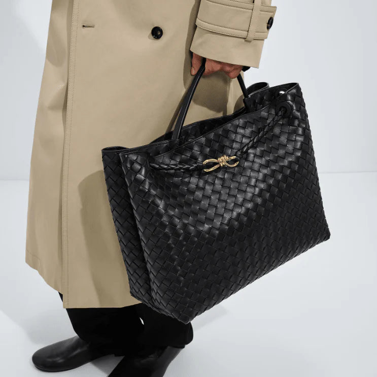 OUVALIA Luxury Edit | Bottega Veneta Large Andiamo Black