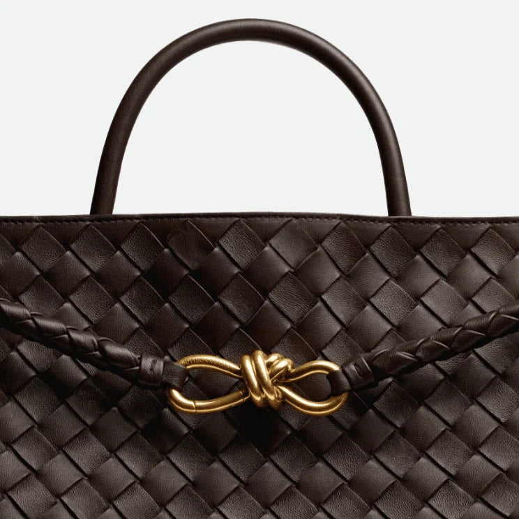 OUVALIA Luxury Edit | Bottega Veneta Large Andiamo Fondant