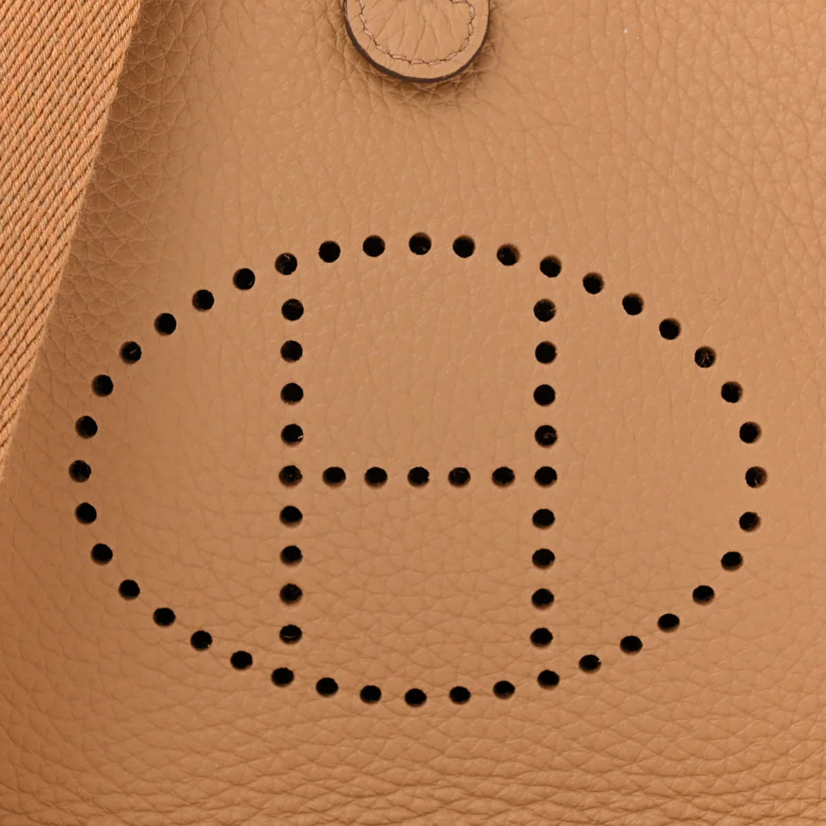 OUVALIA Luxury Edit | Hermès Taurillon Clemence Evelyne TPM Biscuit