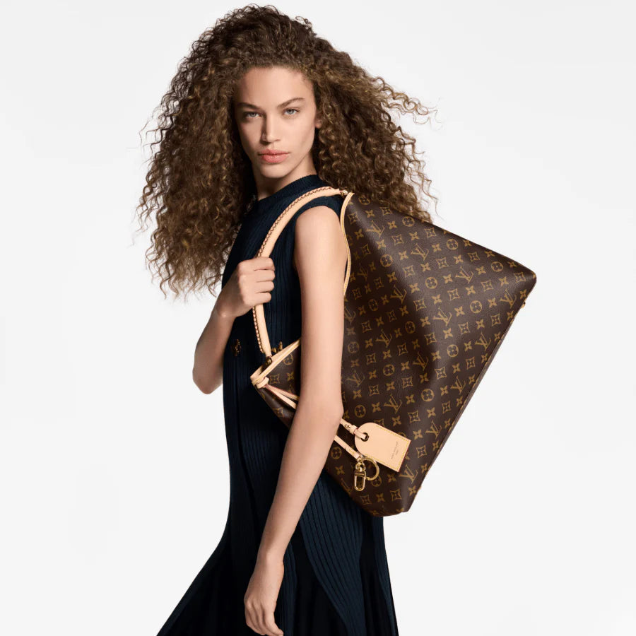 OUVALIA Luxury Edit | Louis Vuitton Holiday Gift