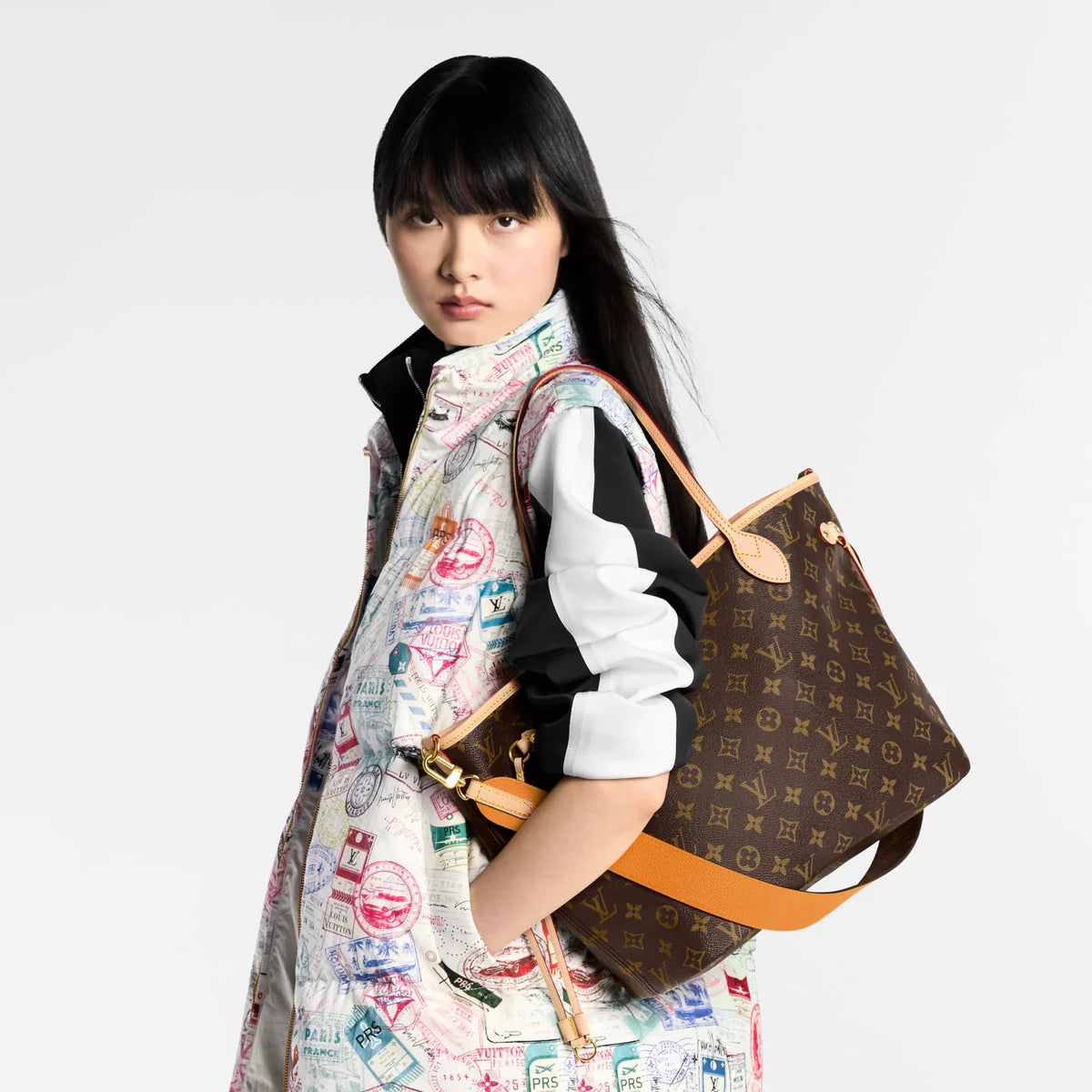 OUVALIA Luxury Edit | Louis Vuitton Neverfull Bandoulière Inside Out MM Monogram/Jaune Safran