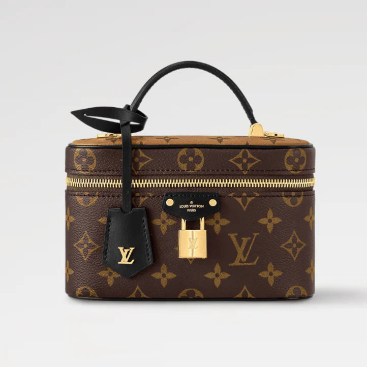 OUVALIA Luxury Edit | Louis Vuitton Vanity Chain Pouch