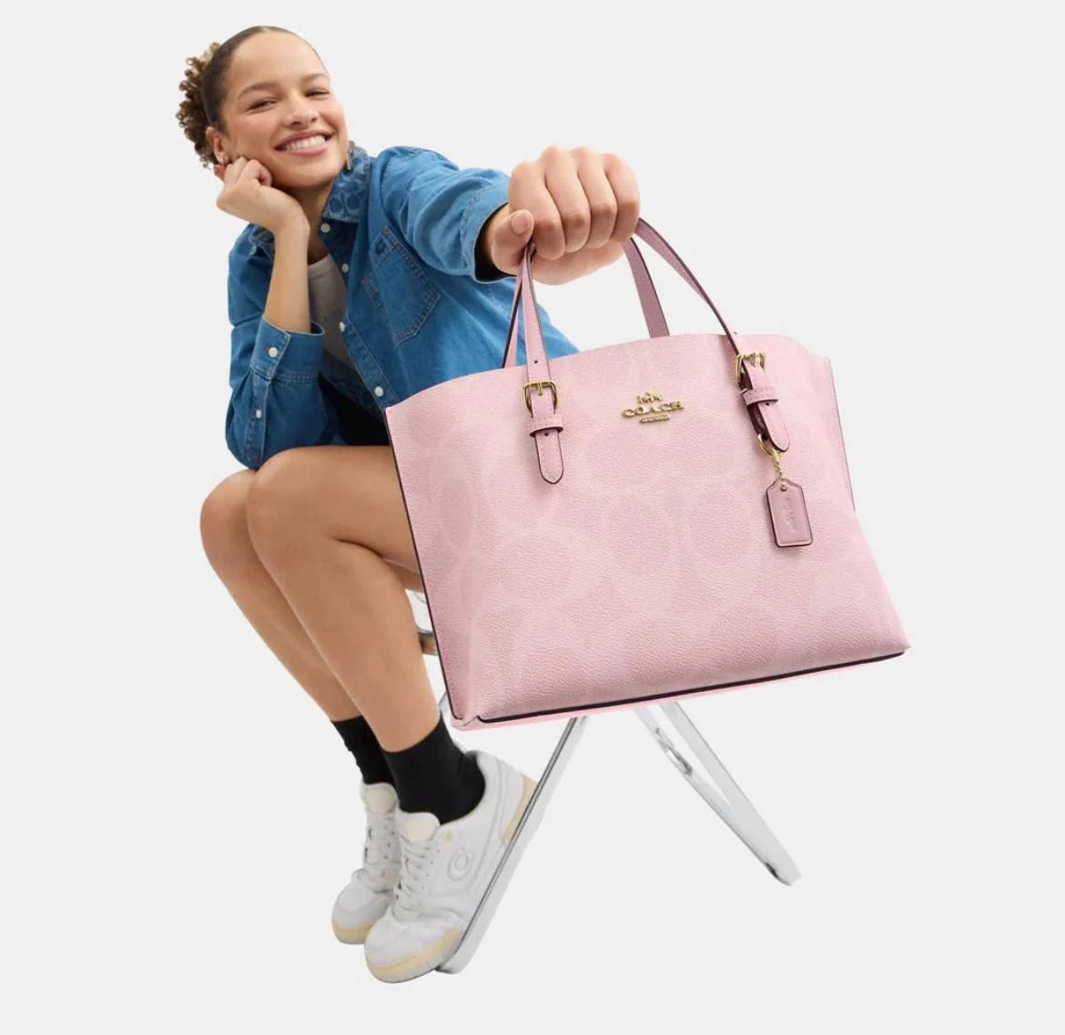 OUVALIA Luxury Edit | Coach Mollie Tote Bag 25 In Signature Canvas Baby Pink