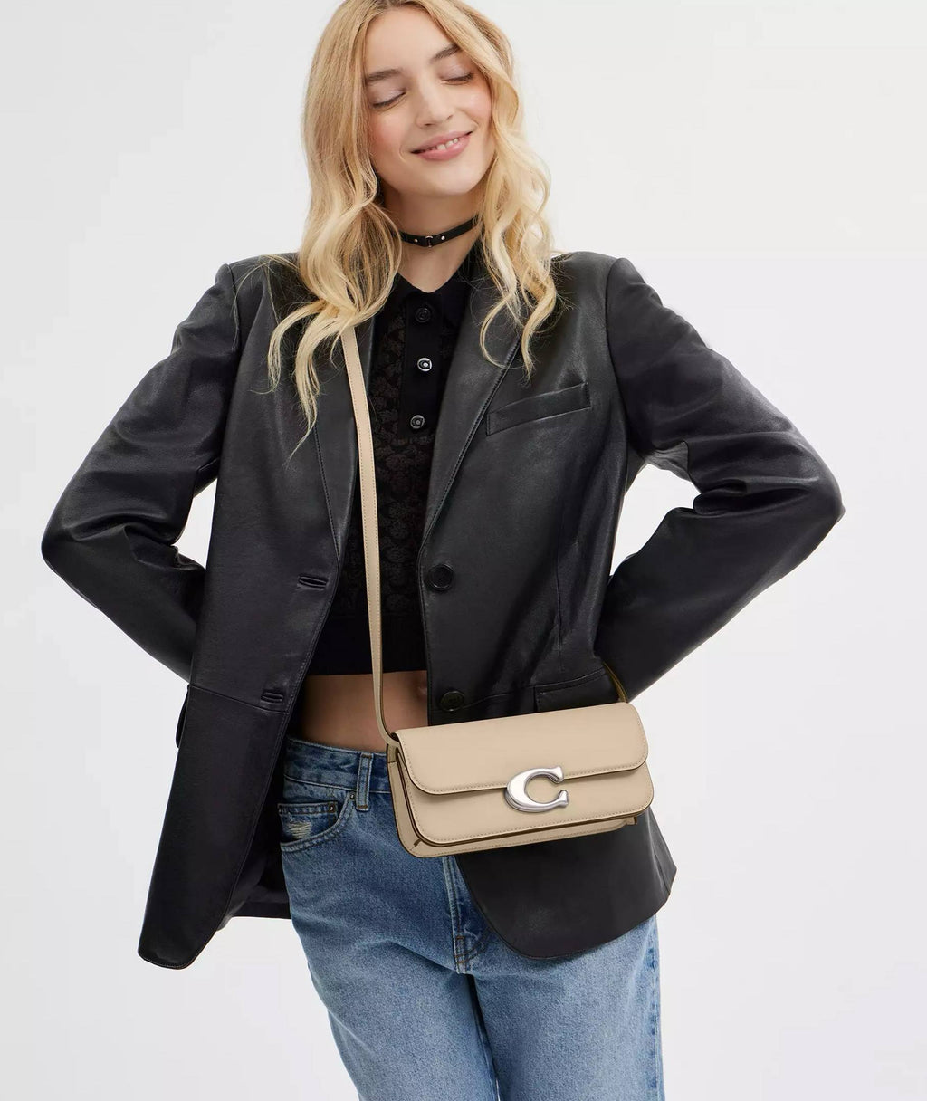 OUVALIA Luxury Edit | Coach Idol Bag 23